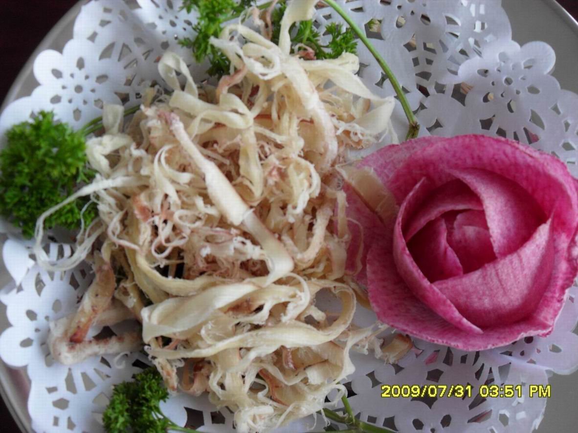 Dried squid wings slice