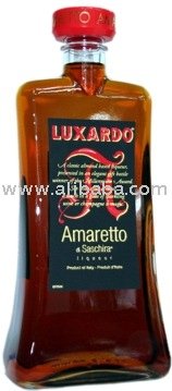 Amaretto Di Saschira liqueur