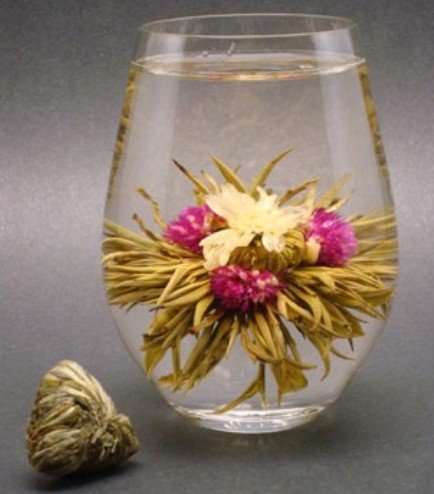 Tea Blooms Trinity 2 PK