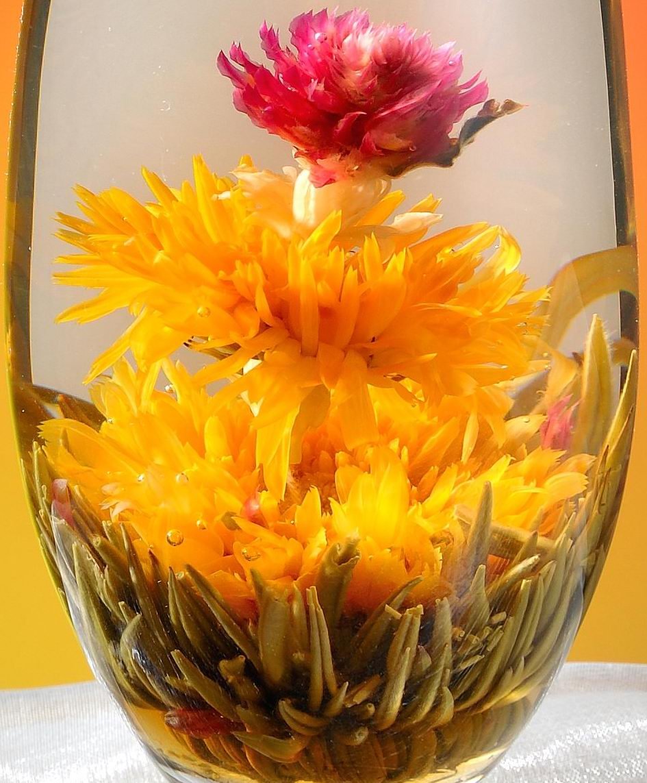 Green Flower Tea Balls has a unique taste and flavor