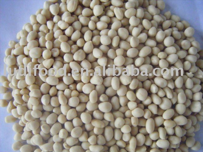 Chinese  round   blanched    peanut   kernel s