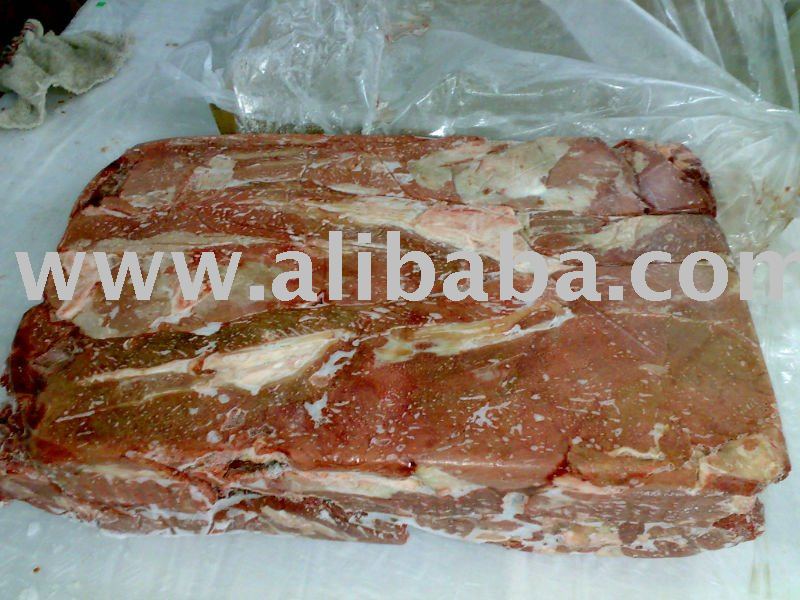 FROZEN HALAL MEAT VEAL BONELESS MEAT / BOBBY VEAL / VEAL LEG / VEAL CUTS/ VEAL COMPENSATED