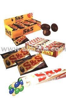 Peanuts coated by milk chocolate