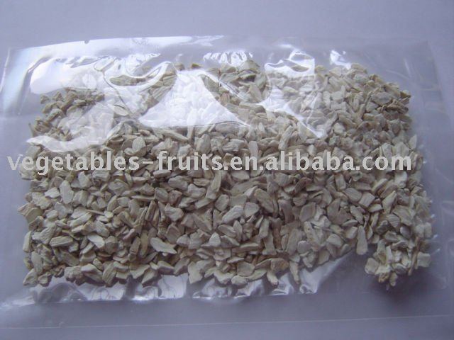  dehydrated   horseradish   granule s