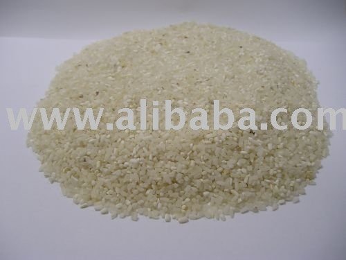  100 %  BROKEN   WHITE   RICE 