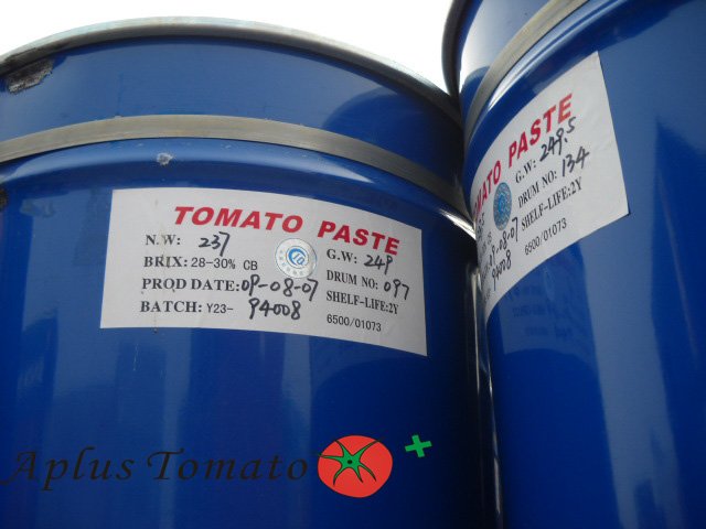 Drum tomato puree 28-30% hot break tripple concerntration, 2010 new crop