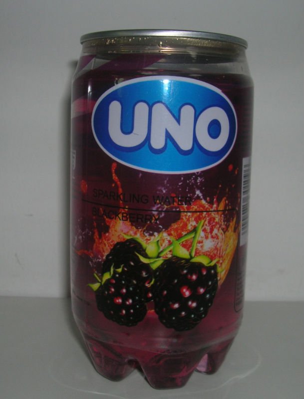 UNO Blueberry flavor sparkling water