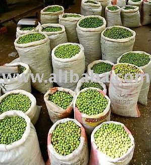 Fresh Olives and other fresh fruits on sale