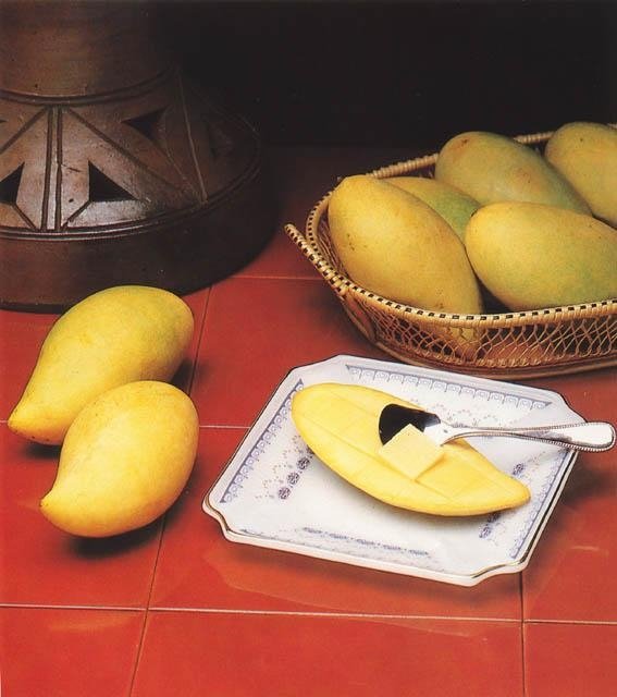 pakistani fresh mango, fruit