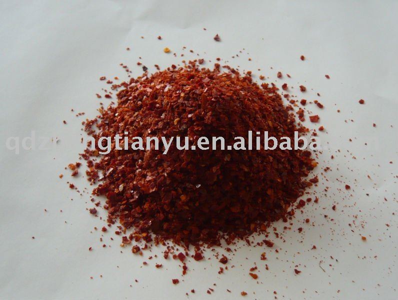 dried chilli flakes