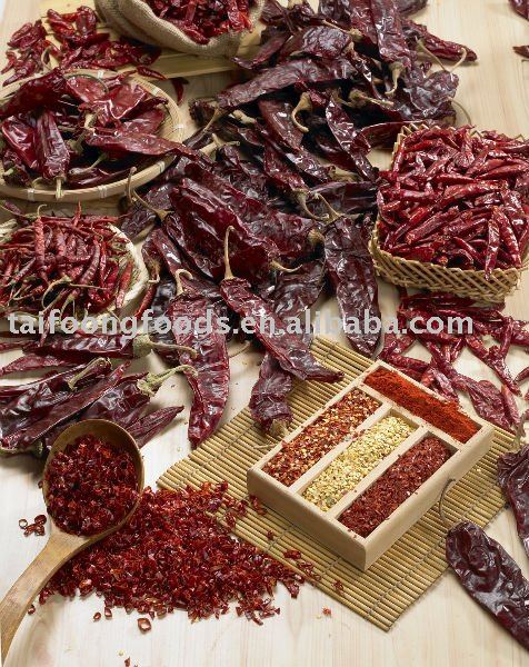 2009 DRIED SWEET PAPRIKA sweet chili  pod s packed in compressed poly woven bag or carton