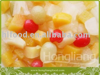 canned fruits cocktail