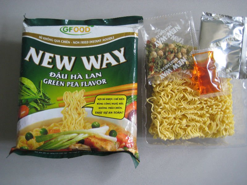GREEN PEAS FLAVOUR INSTANT NOODLE FOR VEGETARIAN FOOD