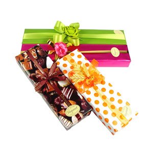 pre- wrap ped box  chocolate