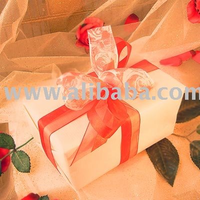  Handmade   Belgian   Chocolate s Ballotin Packed