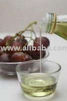  Natural   Grape  Seed Oil with Linoleic Acid