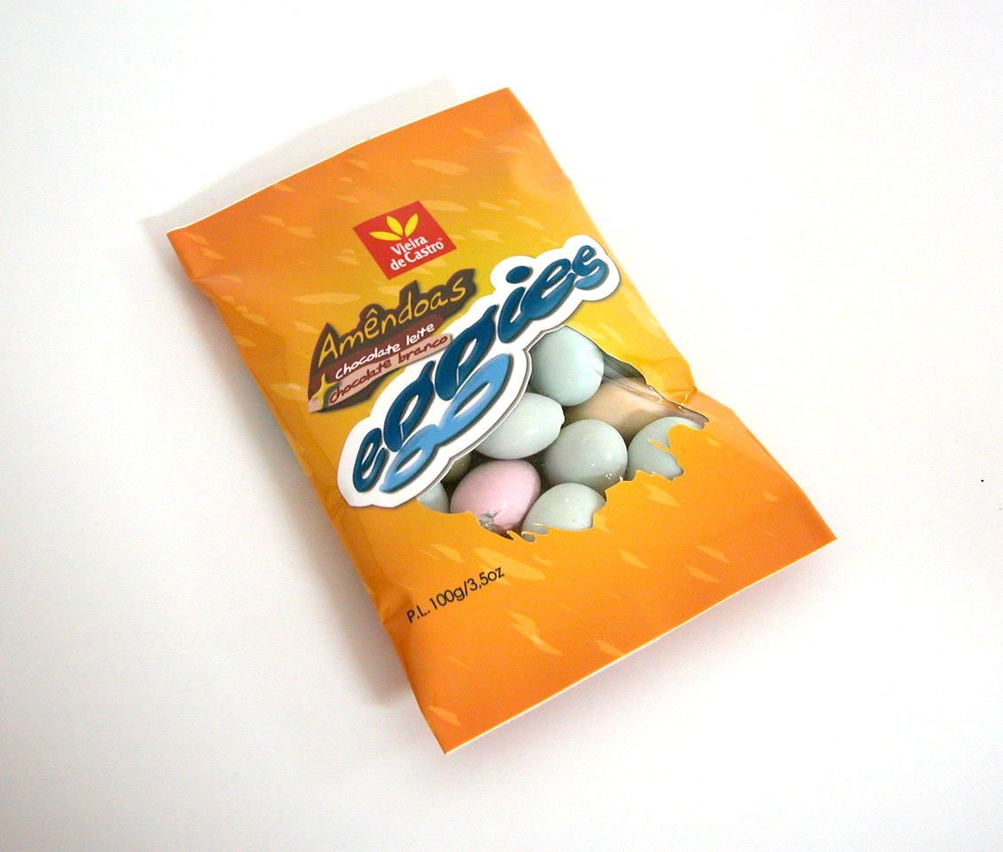 Eggies (Assortment Of Almonds Coated With Chocolate)