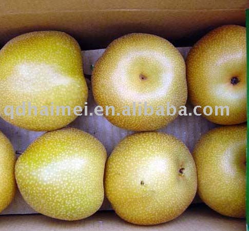 Fresh golden pears