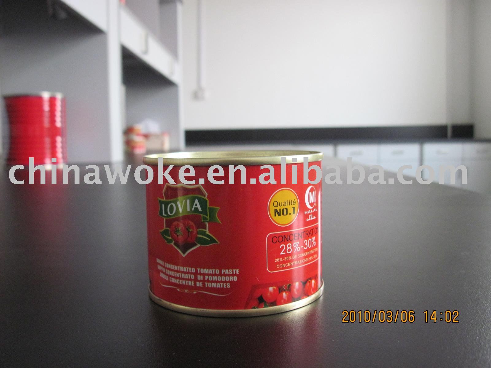 canned tomato paste