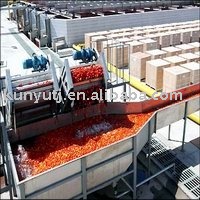 tomato paste with in tin,drum and wooden bin packing