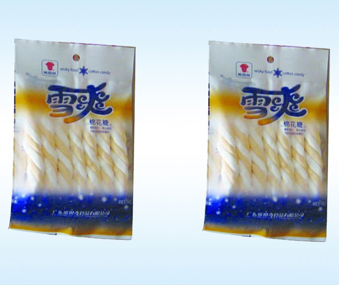 A020050 long twist marshmallow candy