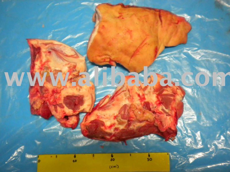 FROZEN  PORK   JOWLS  SKIN-ON