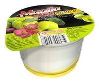 MAGIC PREMIUM layered dessert with quince flavors zabagliones