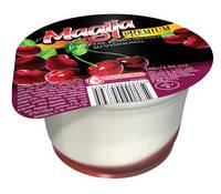 MAGIC PREMIUM layered dessert flavored with rum cherry