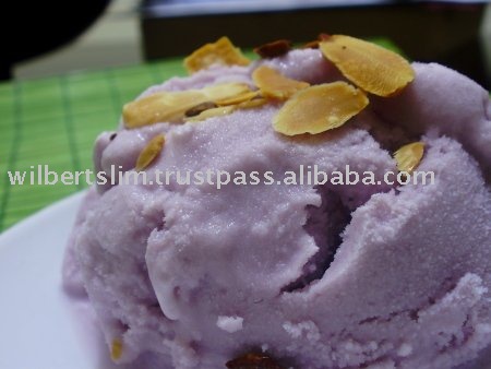 Grape flavor for dairy products