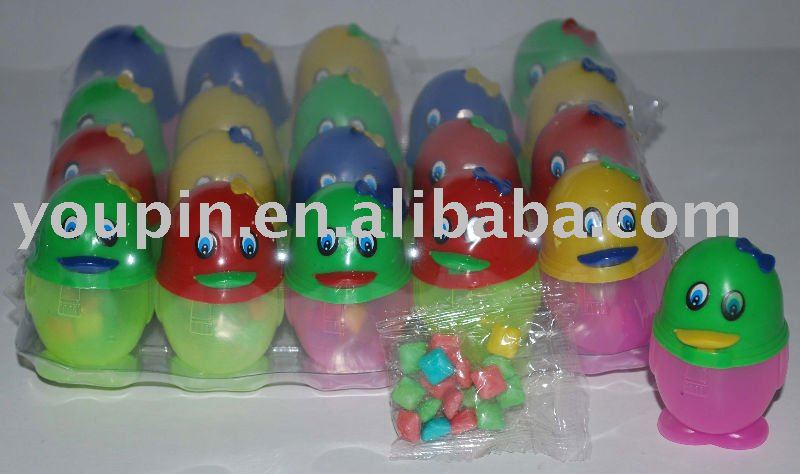 Penguin Toy with Bubble Gum,China price supplier - 21food