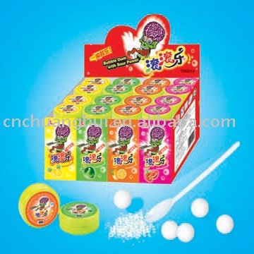 Bubble gum with sour powder
