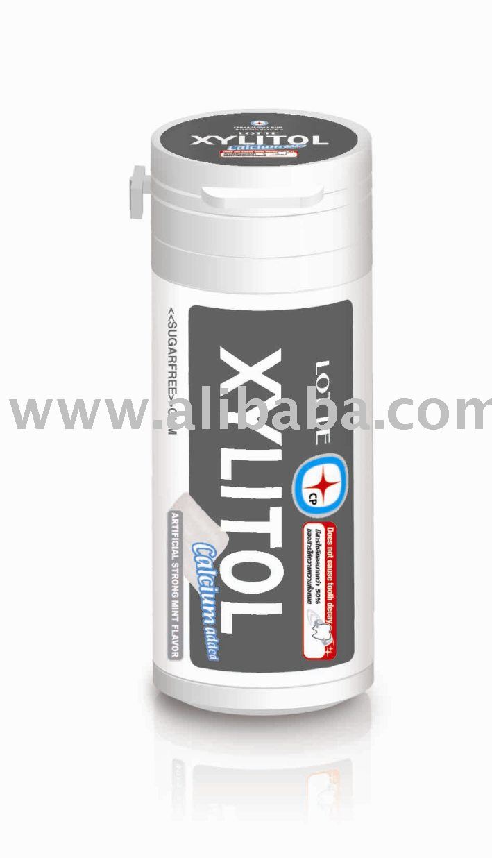 Lotte Xylitol Strong Mint Mini Bottle Chewing Gum