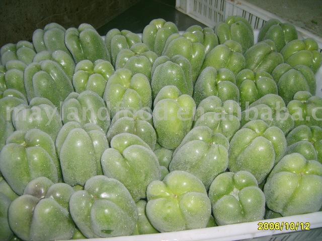 IQF whole green bell peppers