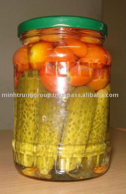 pickled assort of cherry tomato and babycucumber (3-6cm) 720 ml