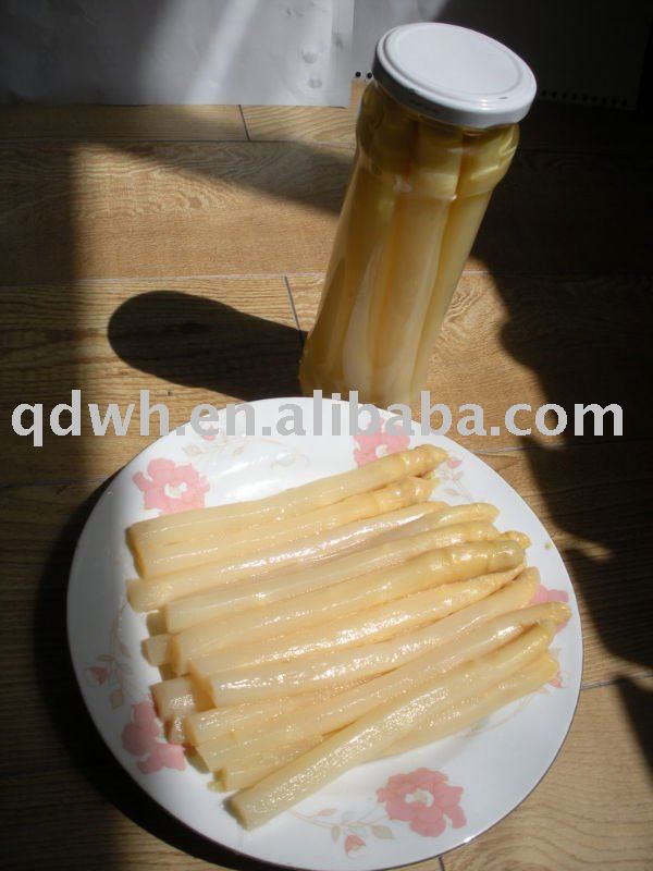 Canned white asparagus
