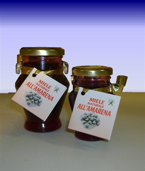 Natural Honey aromatize to the sourcherry in jar