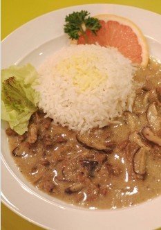Beef Stroganoff ( Chicken also available)