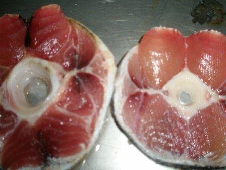 Sashimi tuna