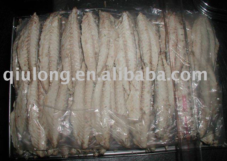 frozen fish  (frozen precooked mackerel  fillets)