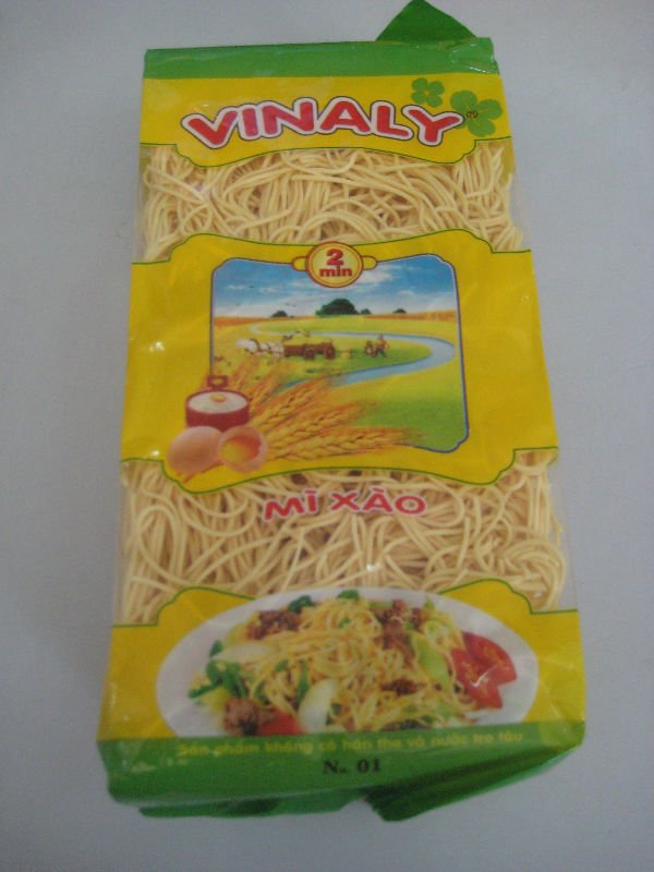 EGG NOODLE 1.2MM 250GR, SQUARE CAKE