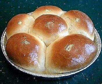 White Dinner Rolls