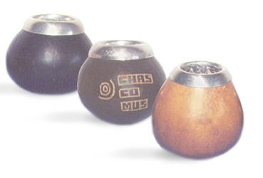 Mate of gourd with aluminum ferrule.