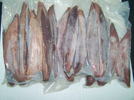  FROZEN   LOIN  SKIPJACK , SKIN ON