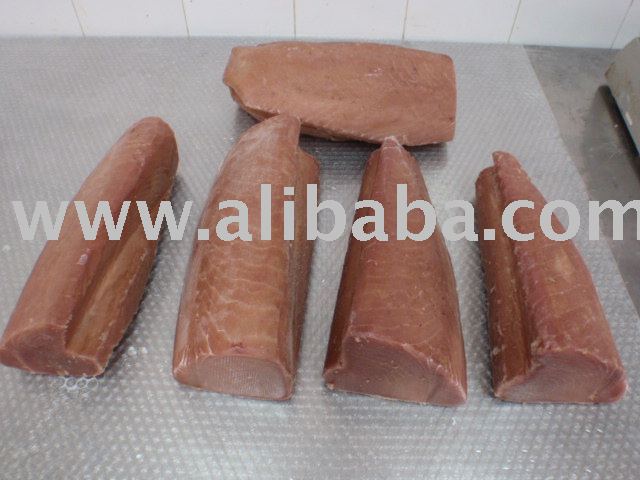 WTS FROZEN YF TUNA CHUNK