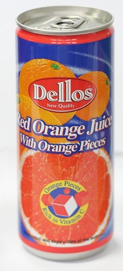 Red Orange juice with Orange pieces