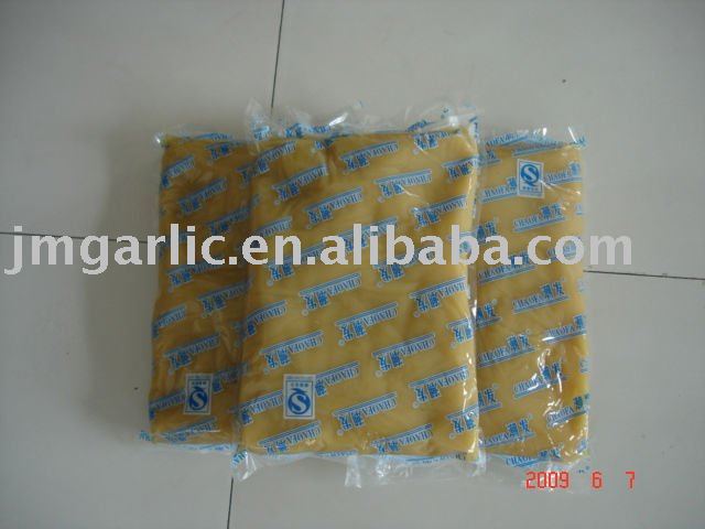 white lotus seed paste filling