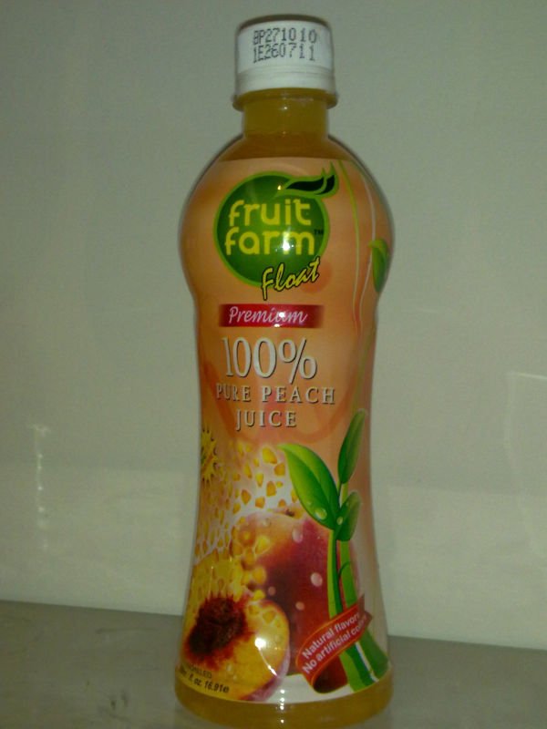 Fruit Farm Peach Float 500 ml With Fruit Pieces (Sacs/Dices) Juice