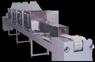 The microwave equipment for sterilizing liquid