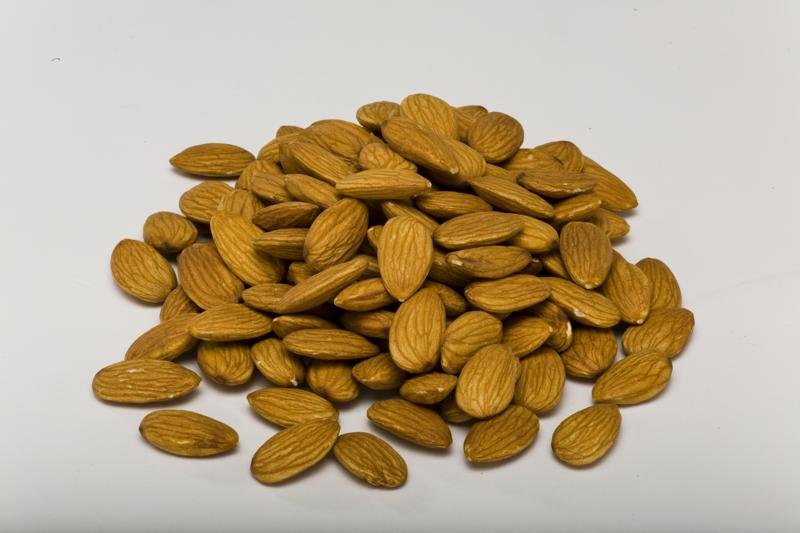 Almond kernels