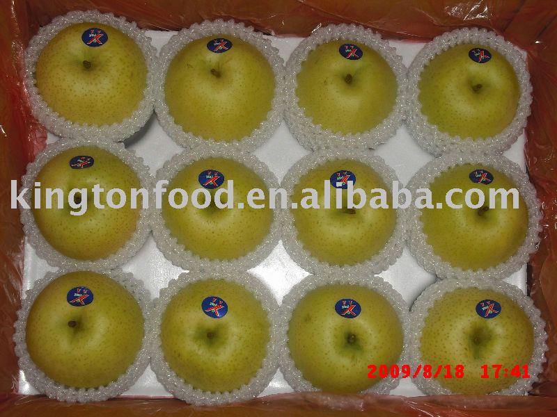 fresh golden pear